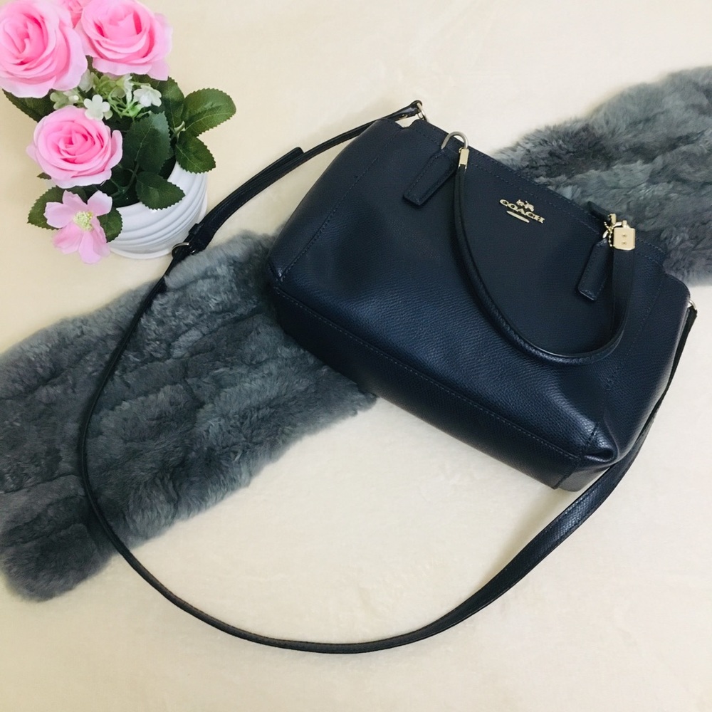 🔆Final Price🔆 2-way Coach navy blue crossbody